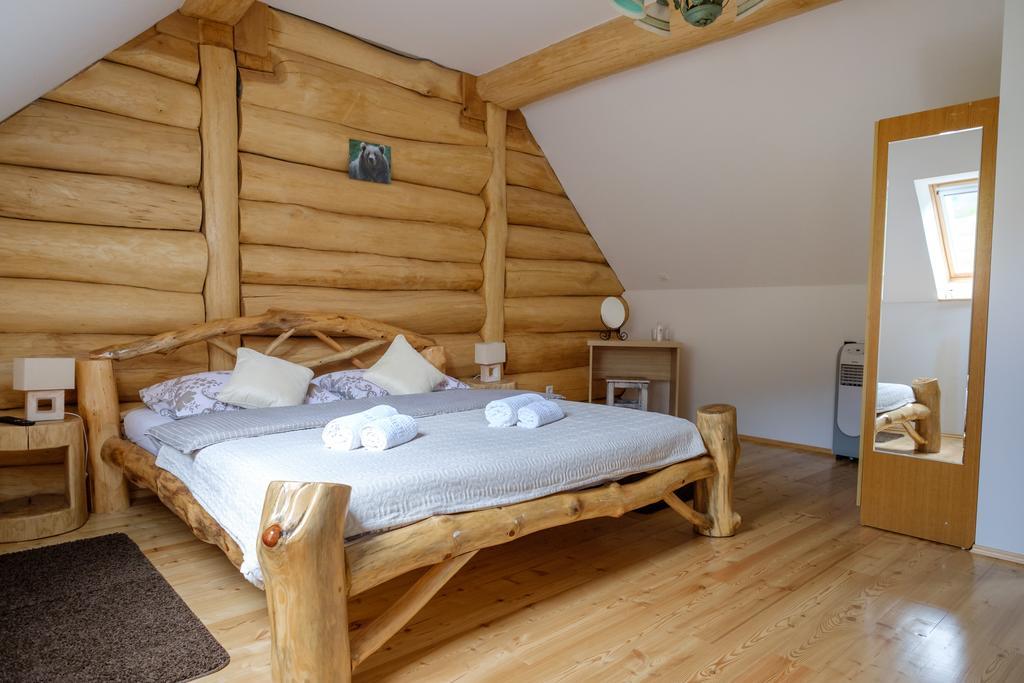 Bear'S Log Villa Seliste Dreznicko Dış mekan fotoğraf