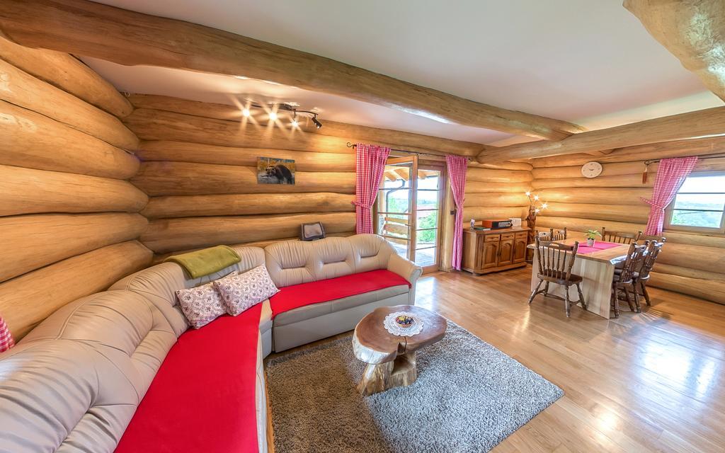 Bear'S Log Villa Seliste Dreznicko Dış mekan fotoğraf